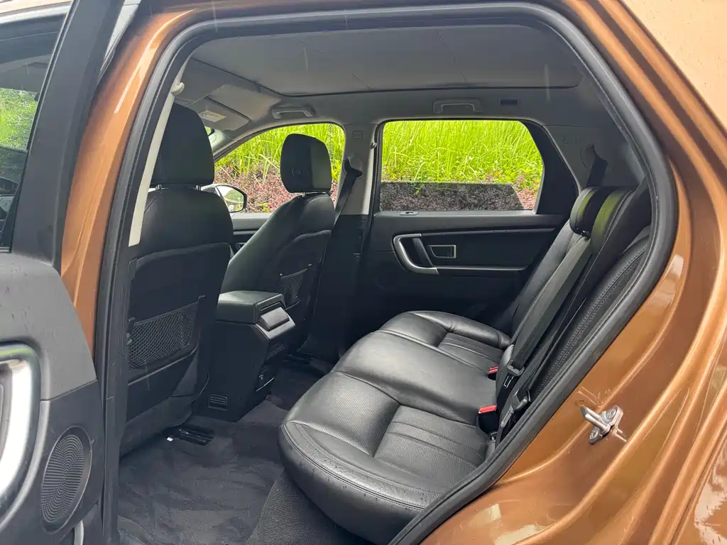 Land Rover Discovery Sport 2016