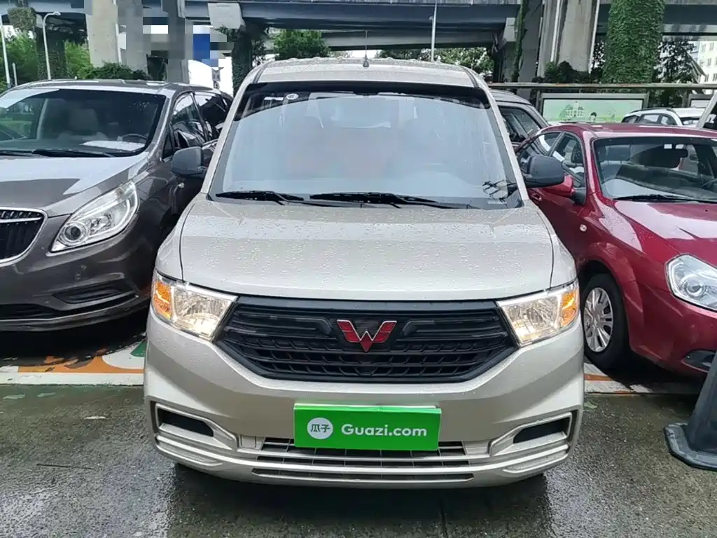 Wuling Hongguang V 2024 — фото 3