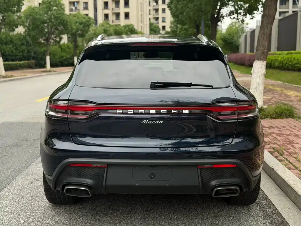 Porsche Macan 2022 — фото 9