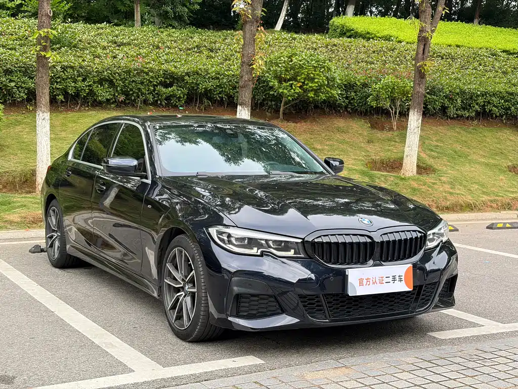 BMW 3 Series 2021