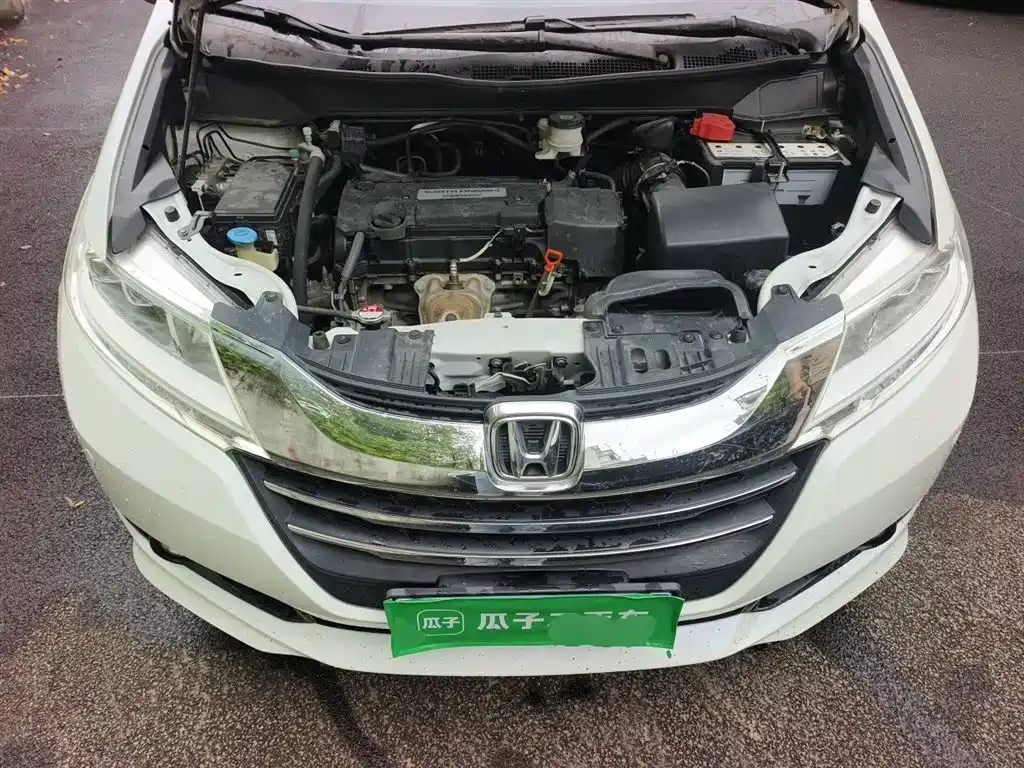 Honda Odyssey 2016 — фото 18