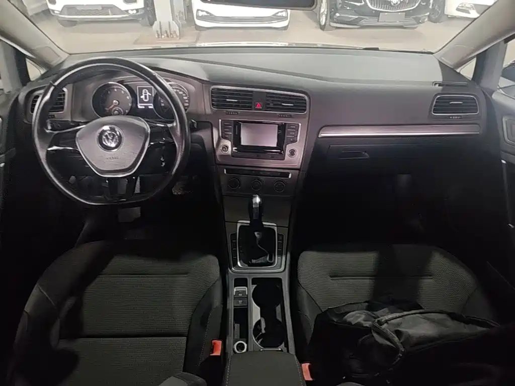 Volkswagen Golf 2015 — фото 10