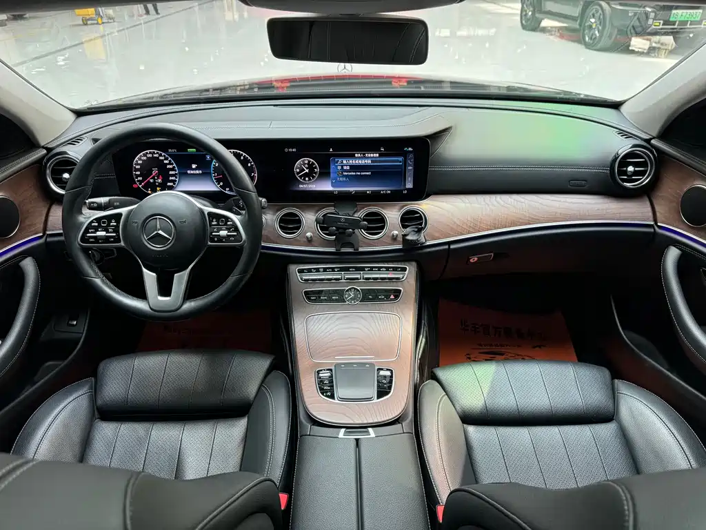 Mercedes-Benz E-Class 2020 — фото 9