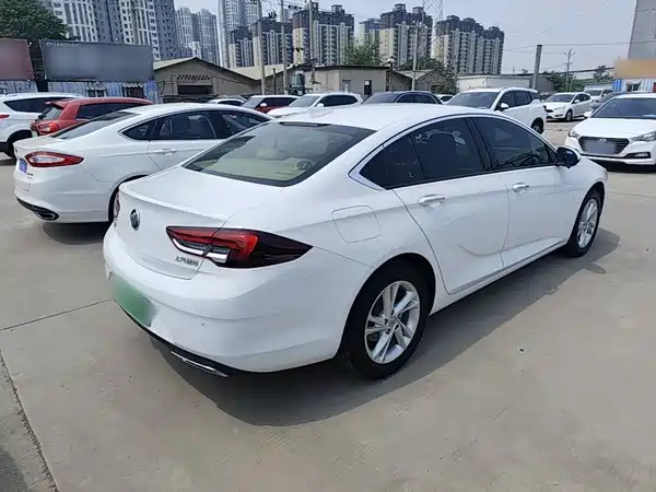 Buick Regal 2020