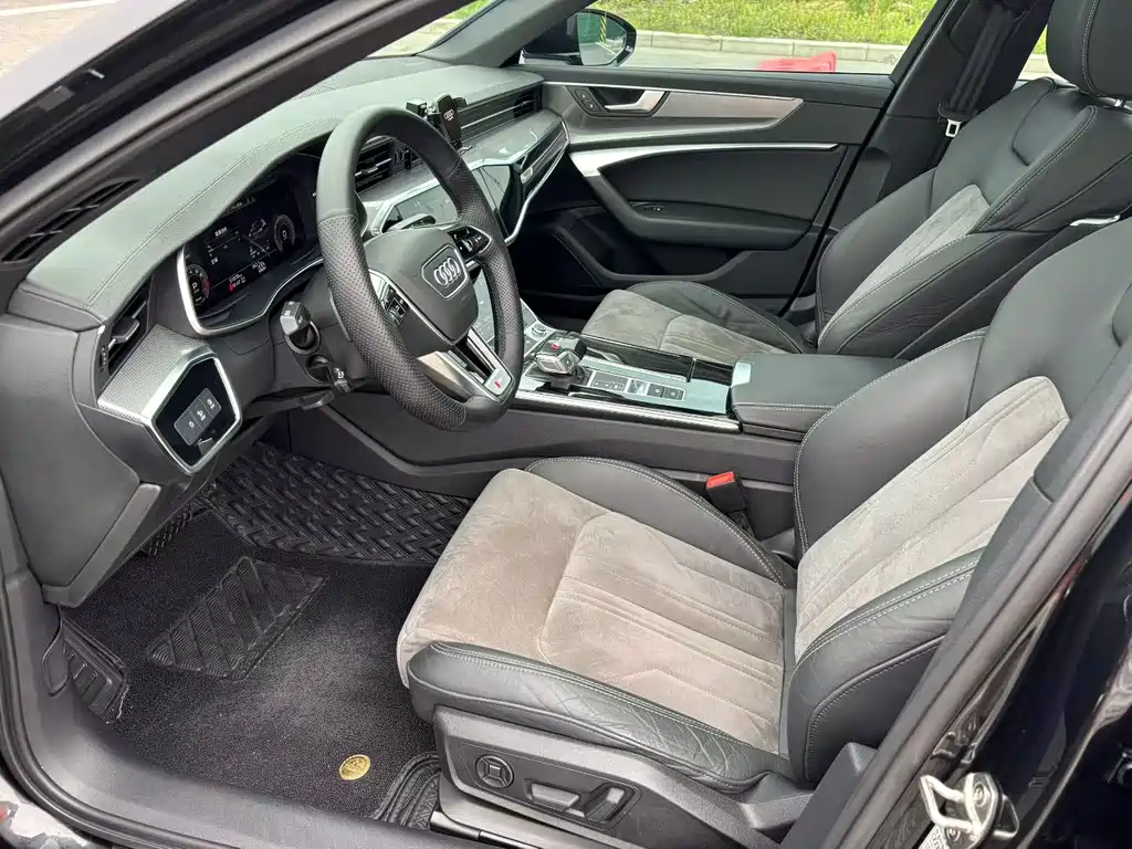 Audi A6L 2021