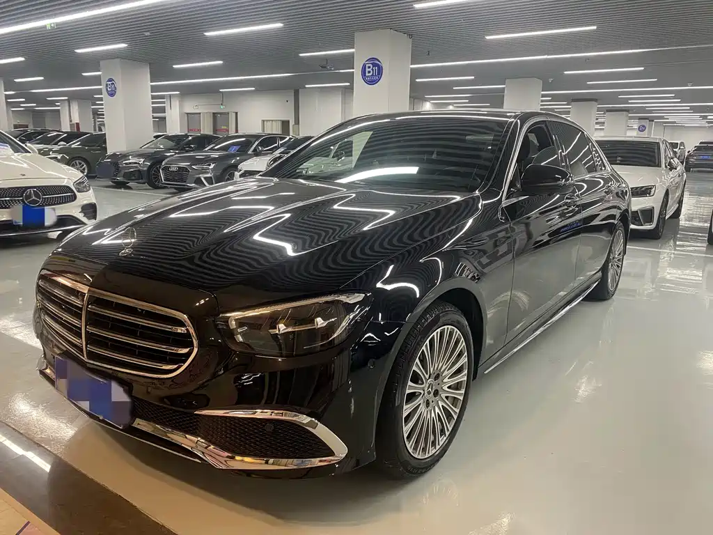 Mercedes-Benz E-Class 2023