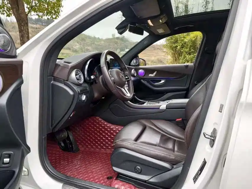 Mercedes-Benz GLC 2019 — фото 6
