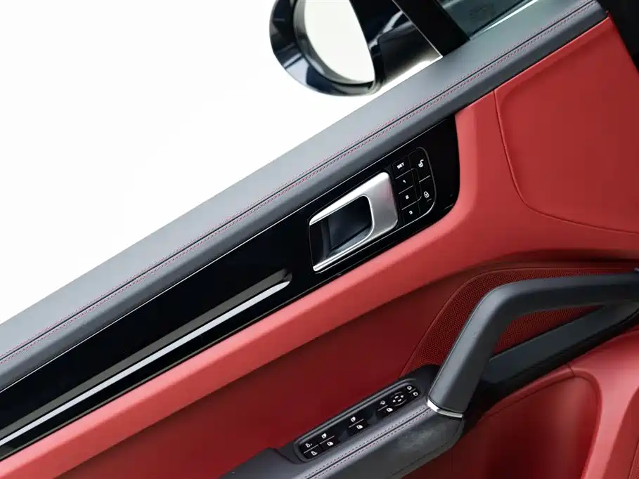 Porsche Cayenne 2019 — фото 14