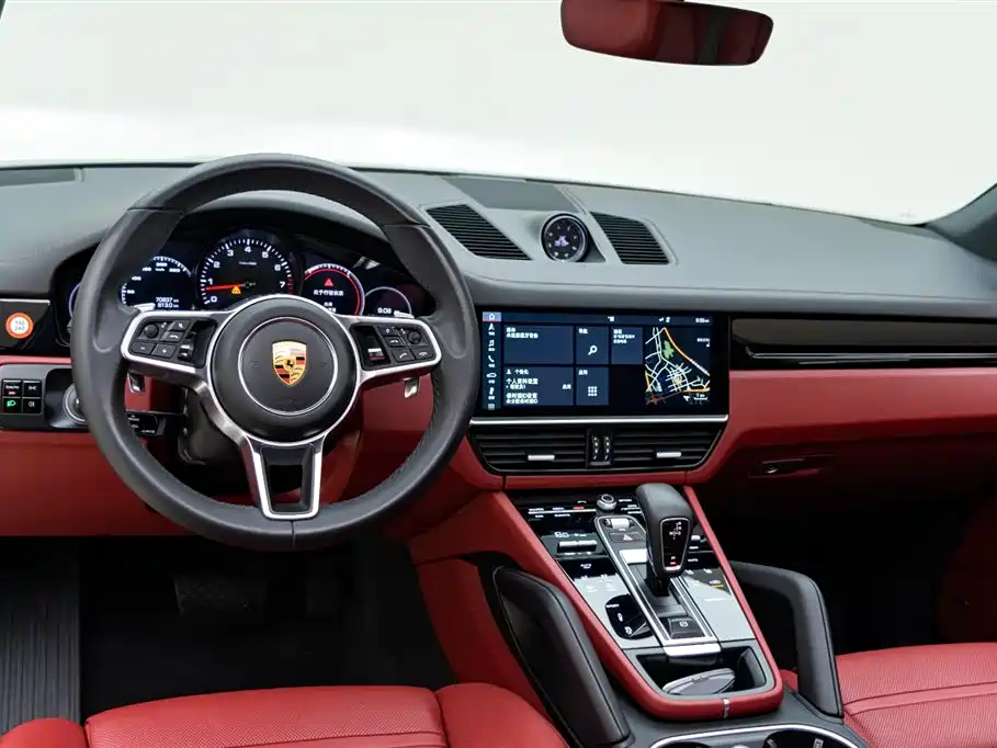 Porsche Cayenne 2019 — фото 10