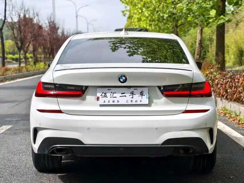 BMW 3 Series 2021 — фото 13