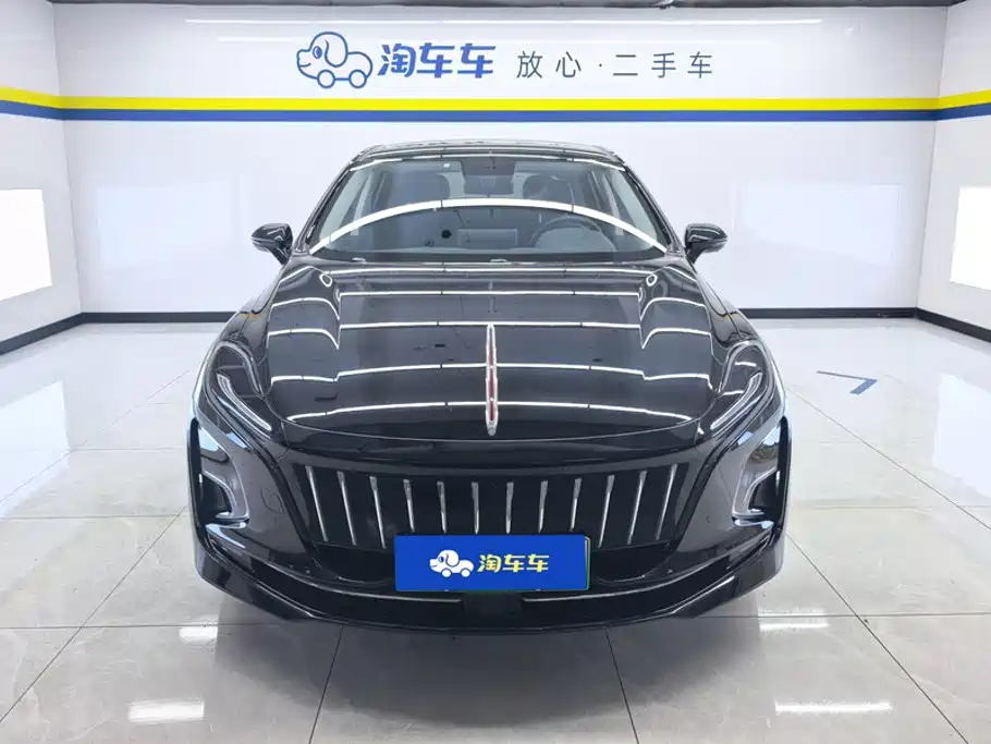 Hongqi E-QM5 2024 — фото 2