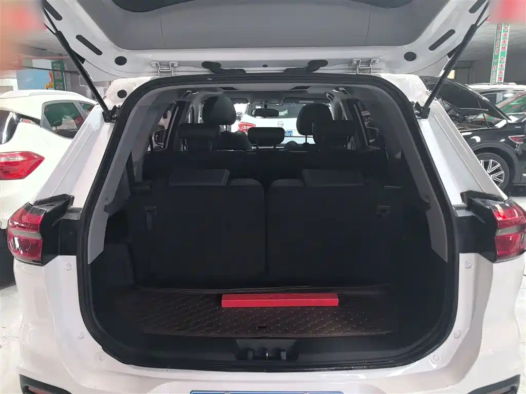 Chery Tiggo 8 2019 — фото 19