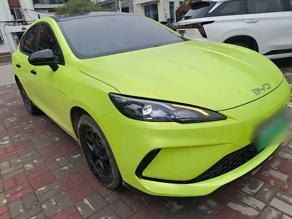 BYD Seal 05 DM-i 2025 — фото 4