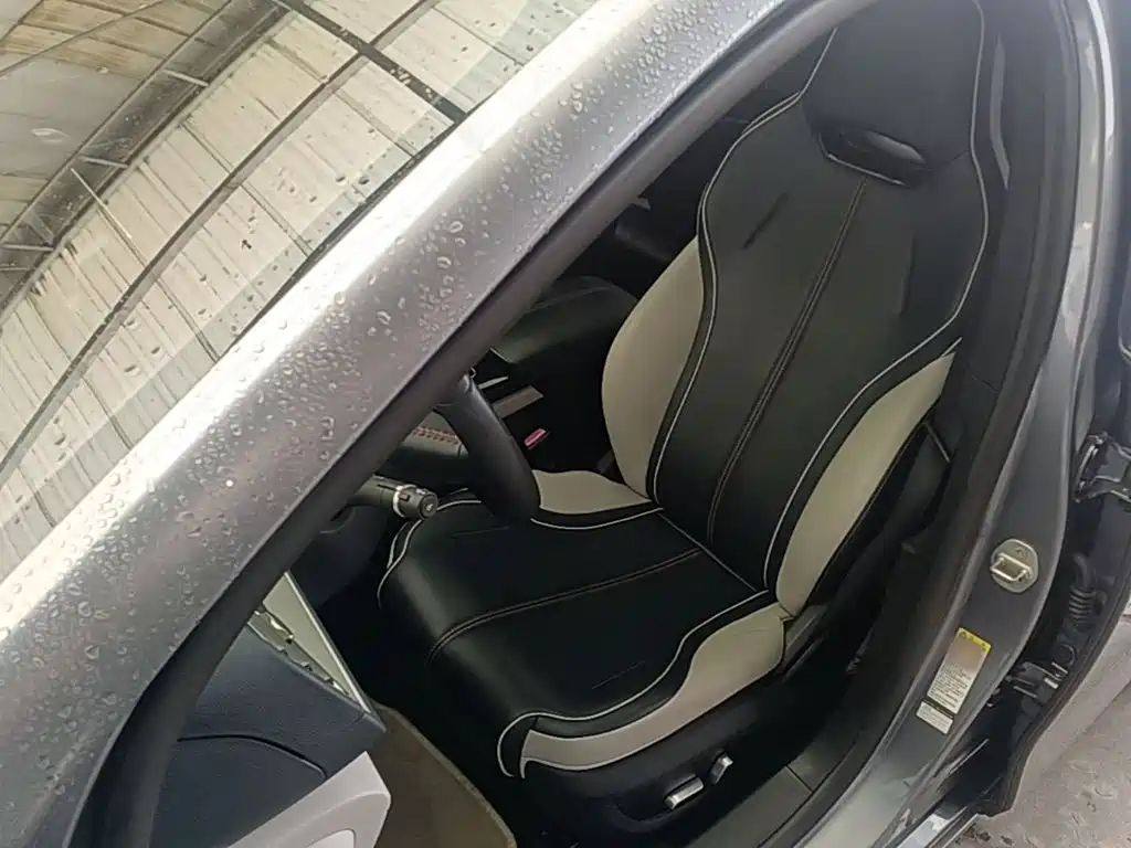 BYD Qin PLUS 2022 — фото 15