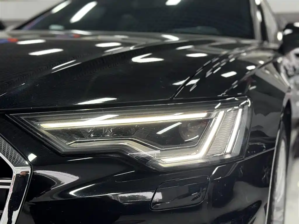 Audi A6L 2023