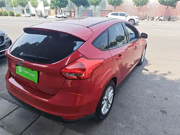 Ford Focus 2015