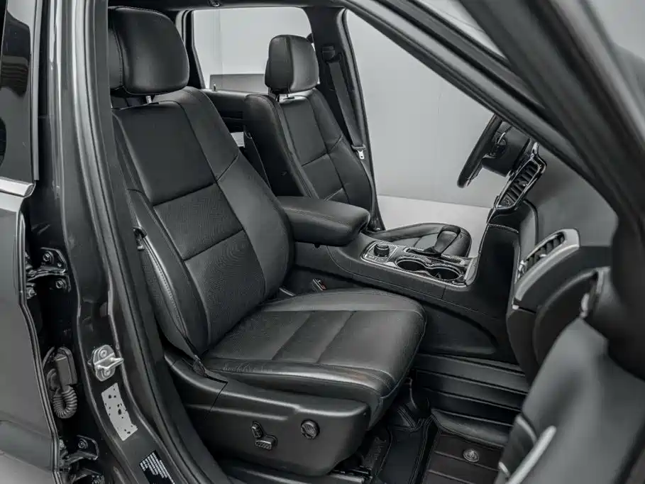 Jeep Grand Cherokee 2023 — фото 22