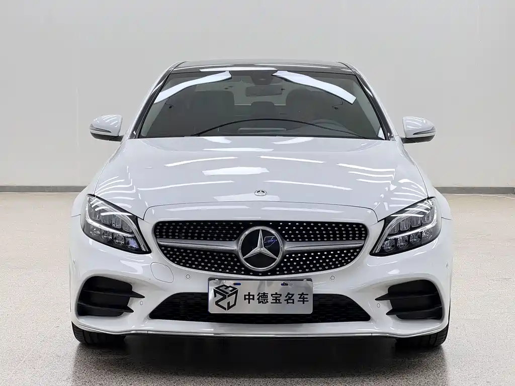 Mercedes-Benz C-Class 2021
