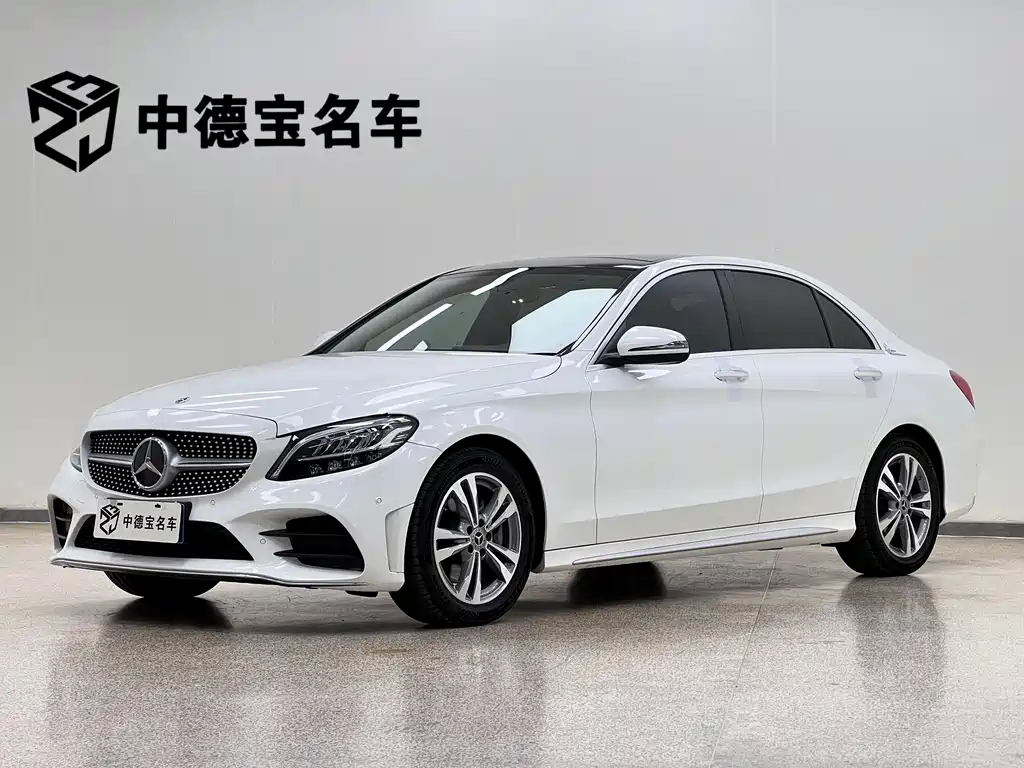Mercedes-Benz C-Class 2021