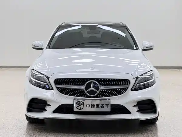 Mercedes-Benz C-Class 2021
