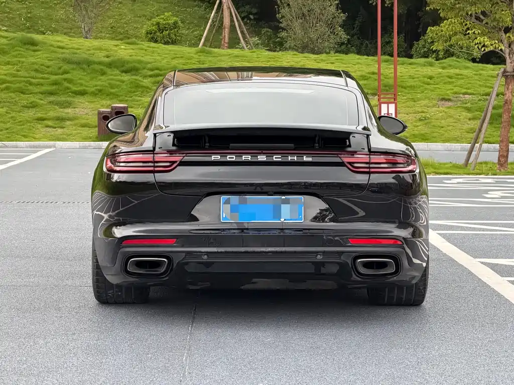 Porsche Panamera 2018 — фото 5
