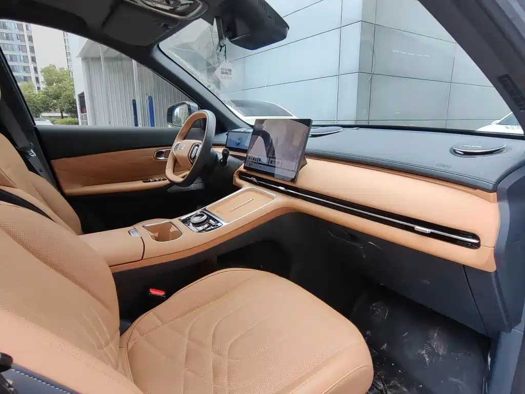 Geely Galaxy Starship 7 2025 — фото 14