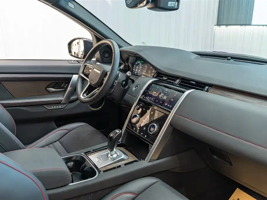 Land Rover Discovery Sport 2022 — фото 23