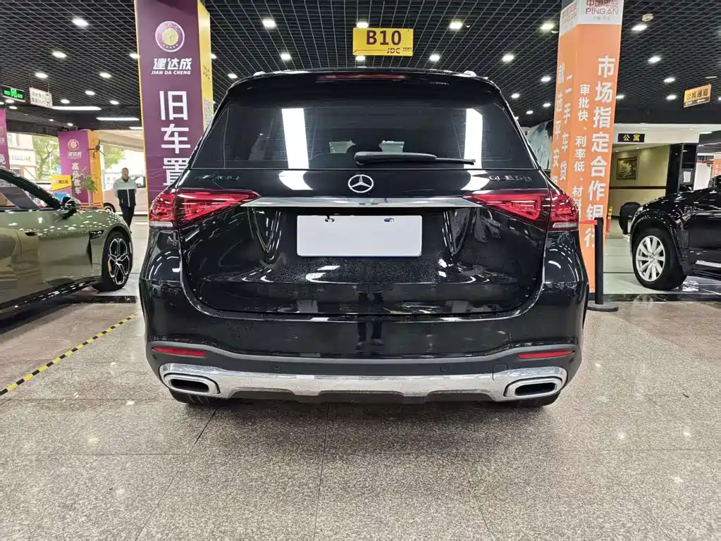 Mercedes-Benz GLE 2023 — фото 13