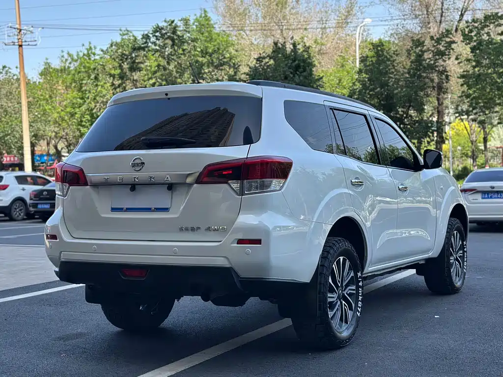 Nissan Terra 2021 — фото 12
