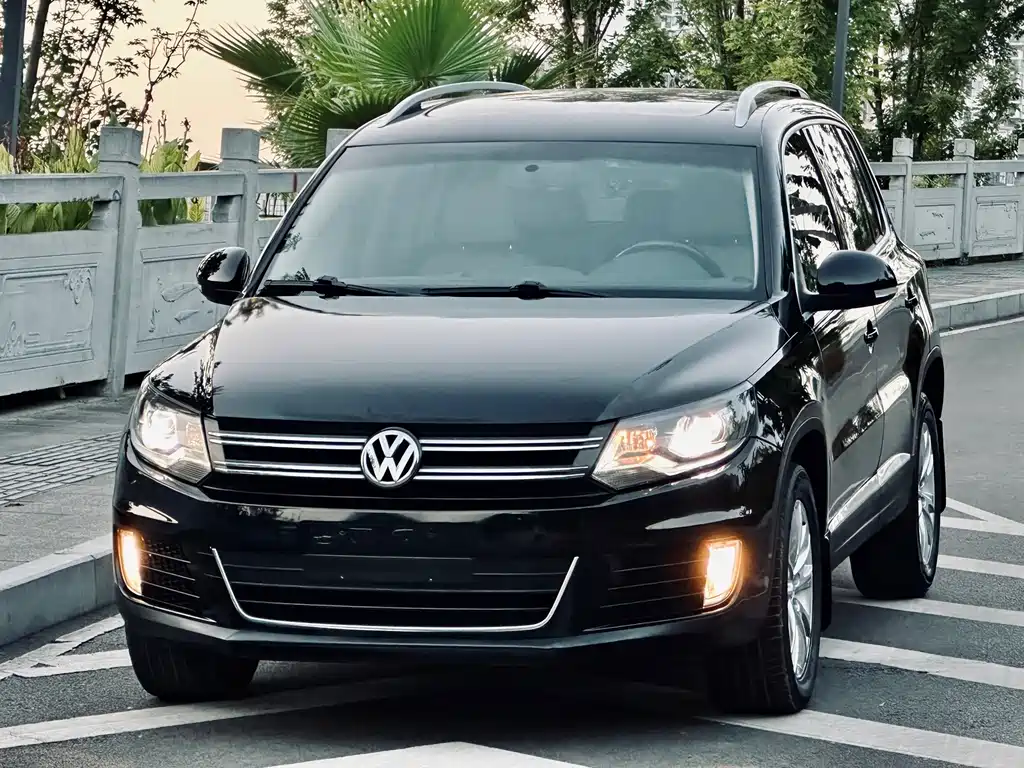 Volkswagen Tiguan 2014 — фото 3