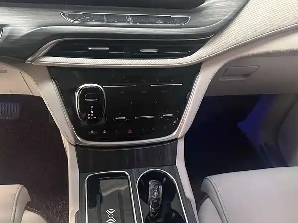 Buick GL8 2023