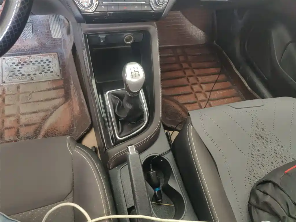 Changan Eado DT 2019 — фото 10