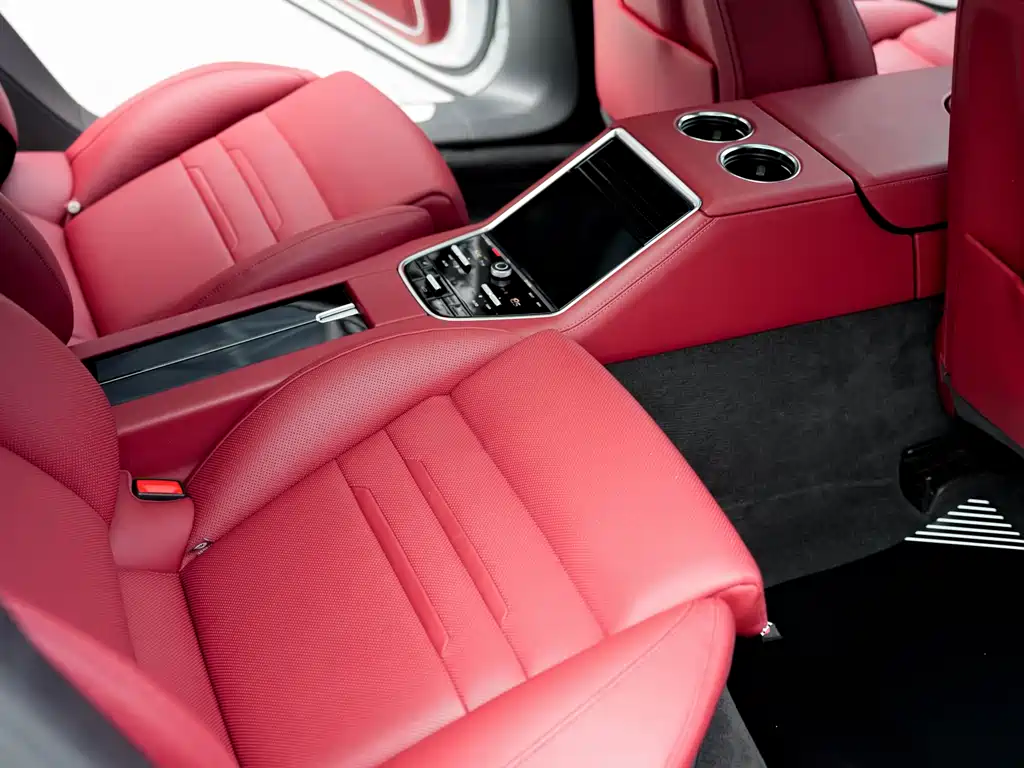 Porsche Panamera 2023 — фото 12