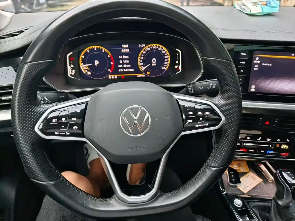 Volkswagen Passat 2023 — фото 4