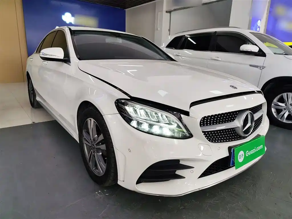 Mercedes-Benz C-Class 2020 — фото 4