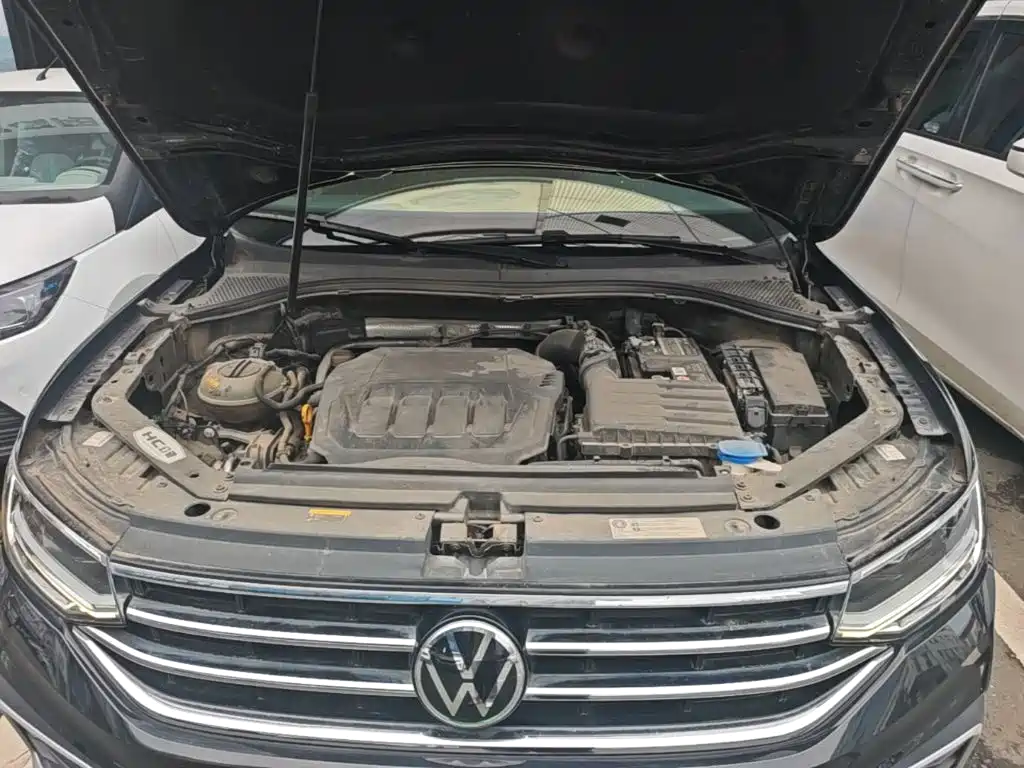 Volkswagen Tiguan L 2022 — фото 20