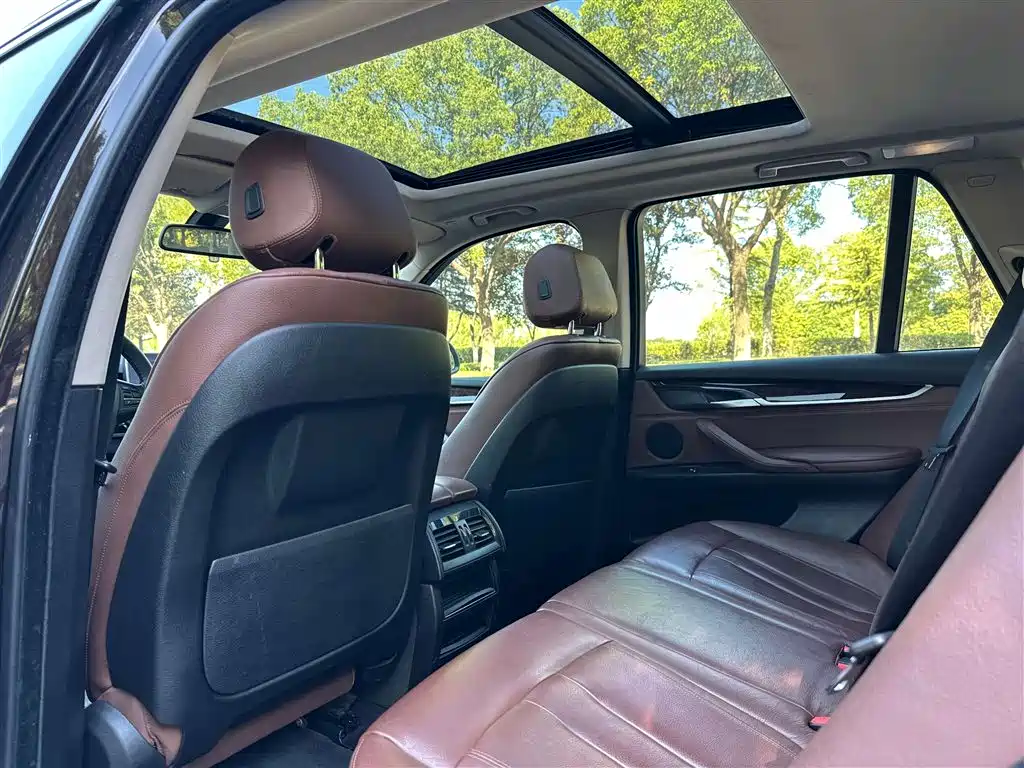 BMW X5 2015 — фото 11