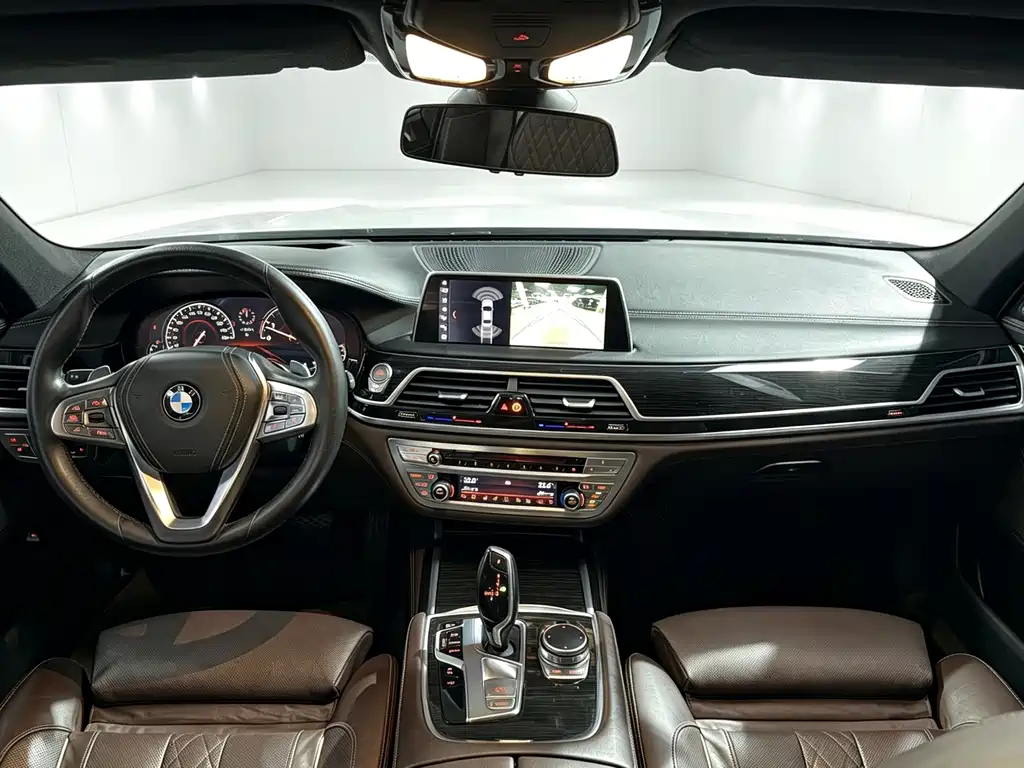 BMW 7 Series 2015