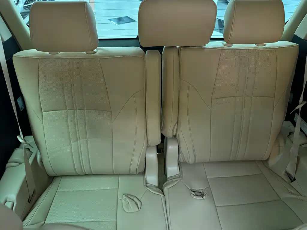 Toyota Alphard 2021 — фото 22