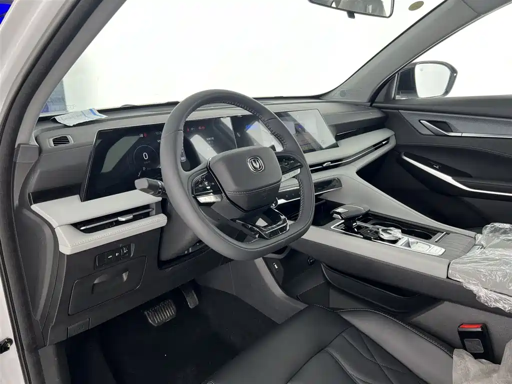 Changan CS75 PLUS — фото 19