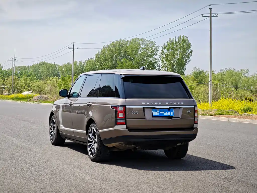 Land Rover Range Rover 2018 — фото 7