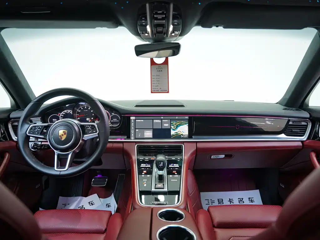 Porsche Panamera 2017 — фото 12