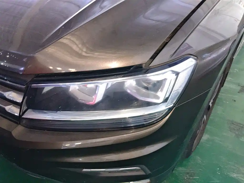 Volkswagen Tiguan L 2018 — фото 17