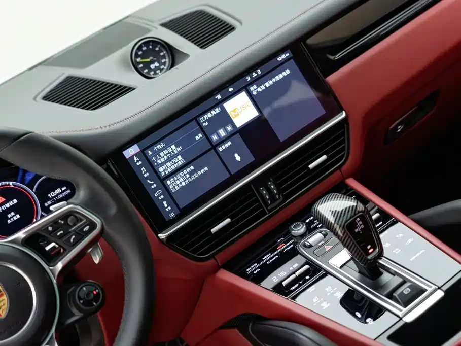 Porsche Cayenne New Energy 2020 — фото 14