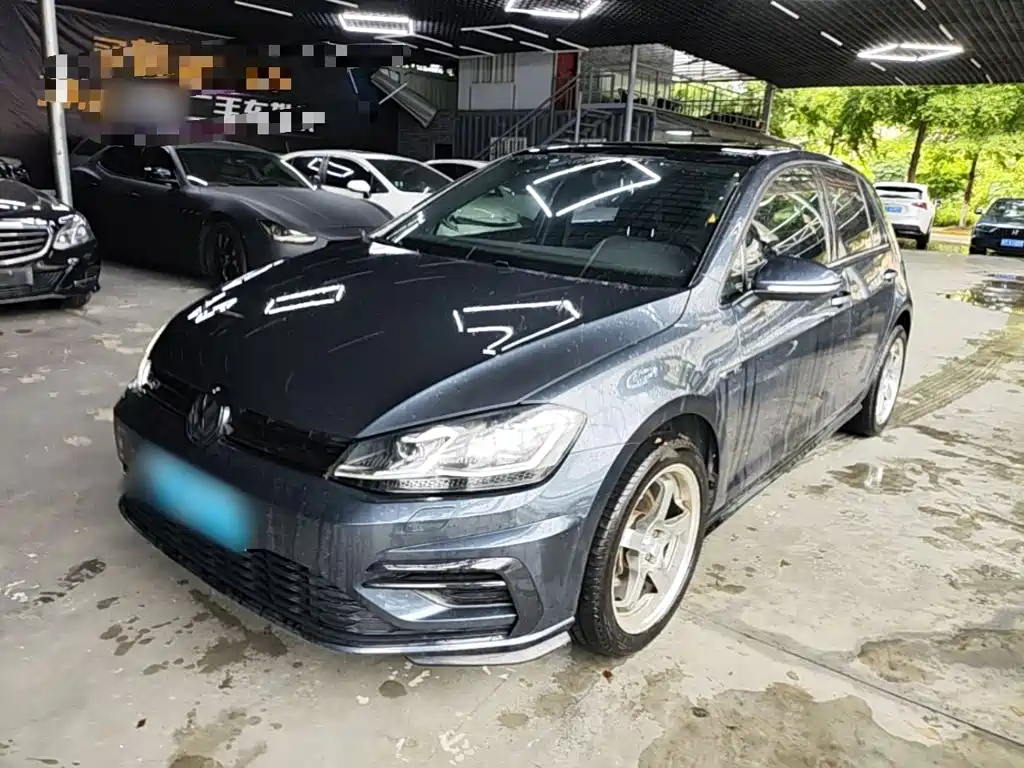 Volkswagen Golf 2020