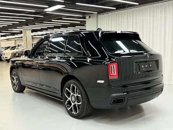 Rolls-Royce Cullinan 2020