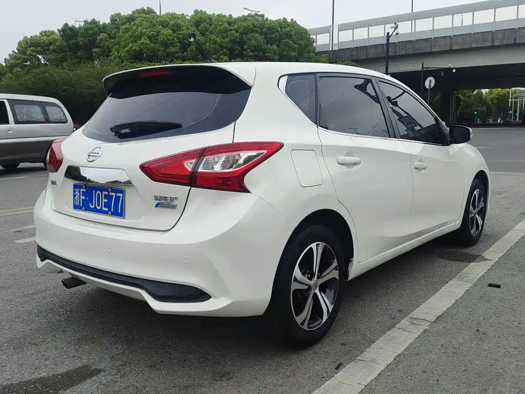 Nissan Tiida 2016