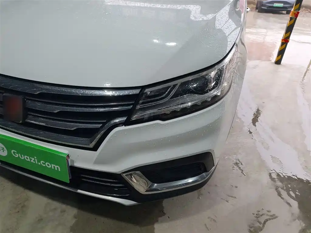 Roewe RX3 2019 — фото 18