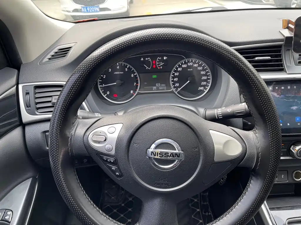 Nissan Sylphy 2020 — фото 10