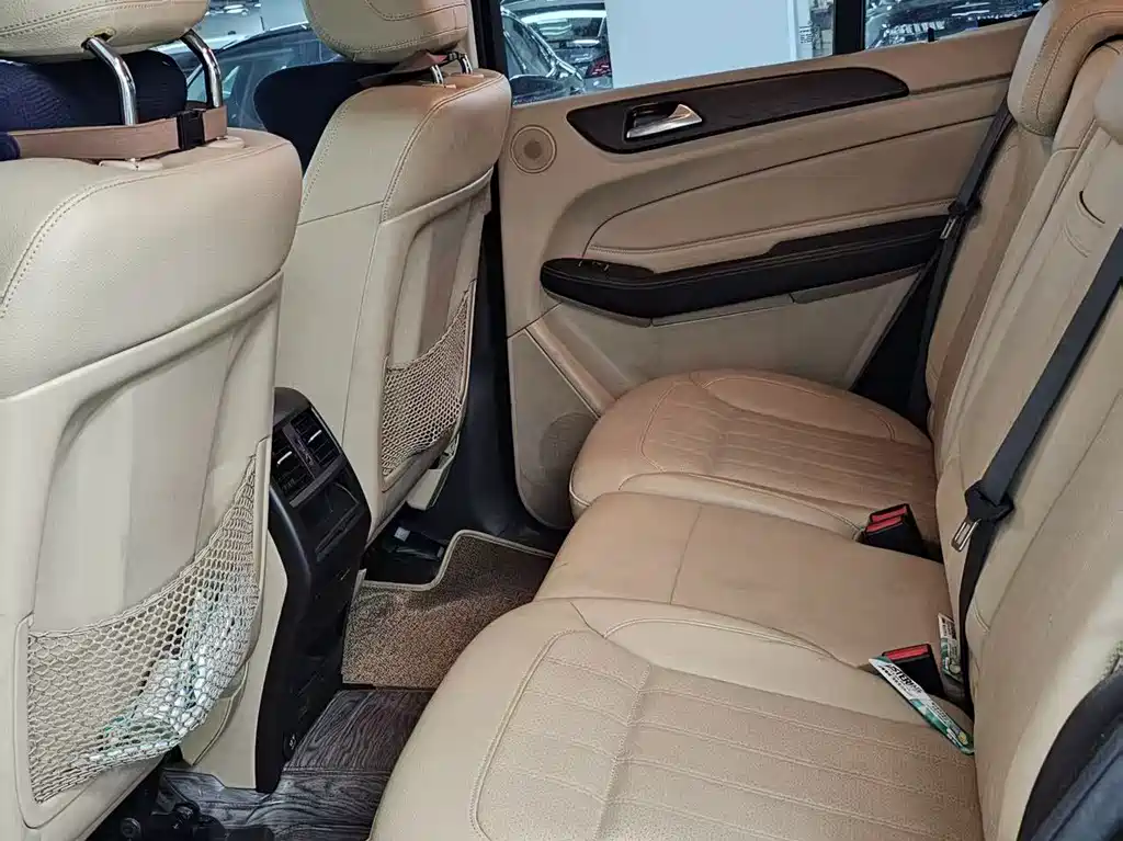 Mercedes-Benz GLE 2016 — фото 14